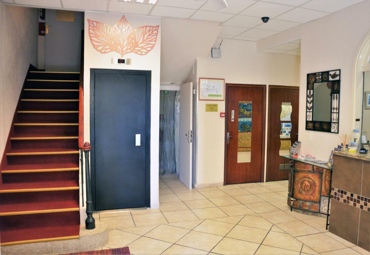 הייר Hotel Du Parc מראה חיצוני תמונה
